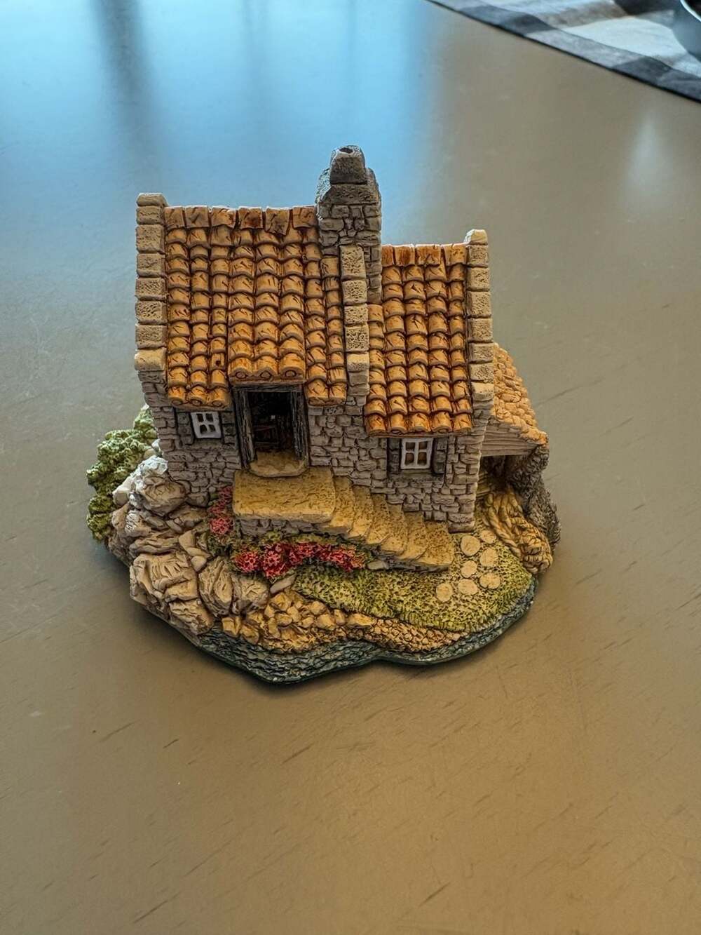 Lilliput Lane Mair Haven 1992 Scottish Collection Miniature Cottage